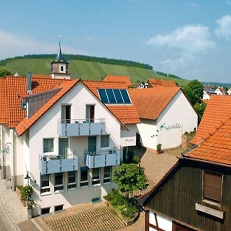 Pension Gaestehaus Kachelofa Vaihingen an der Enz Dış mekan fotoğraf